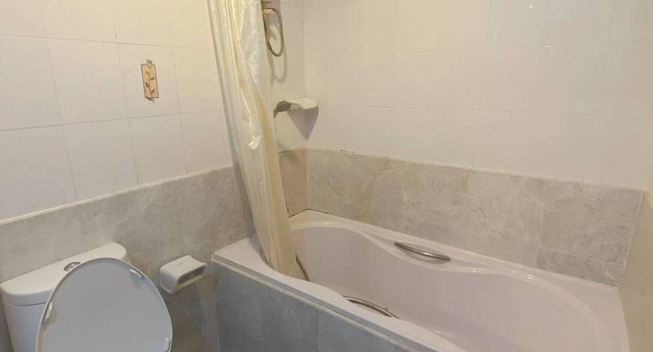For sale 1 bed condo in Mueang Chiang Mai, Chiang Mai