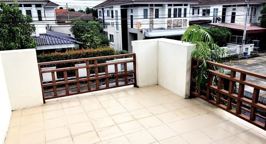 For sale 3 bedrooms house in Doi Saket, Chiang Mai