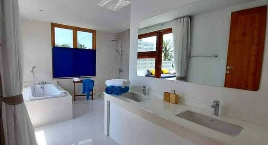 For sale 4 bedrooms villa in Ko Pha-ngan, Surat Thani