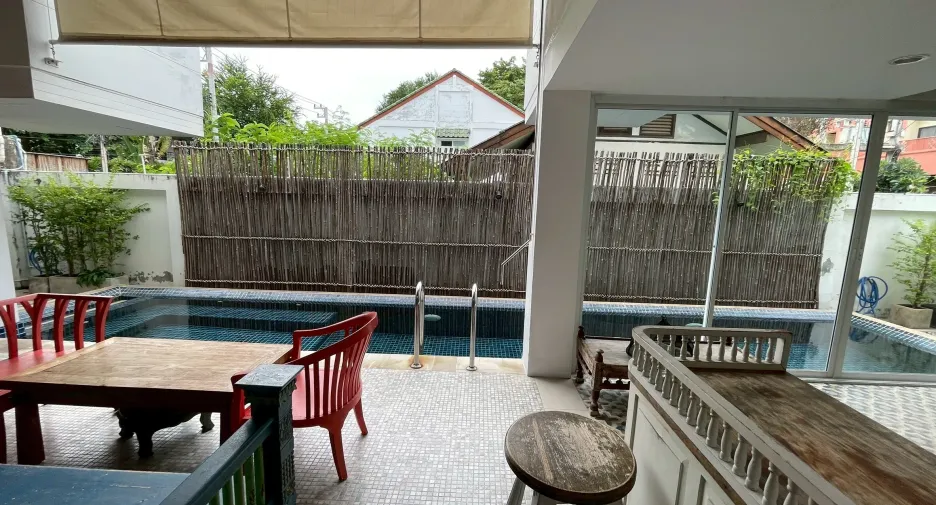 À louer 4 chambres villa à Hua Hin, Prachuap Khiri Khan