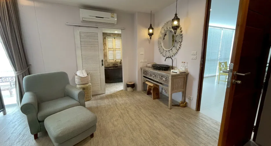 À louer 4 chambres villa à Hua Hin, Prachuap Khiri Khan