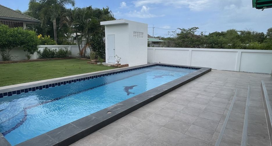 For rent 3 bedrooms villa in Hua Hin, Prachuap Khiri Khan