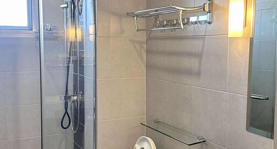 For sale and for rent 2 bedrooms condo in Mueang Chiang Mai, Chiang Mai