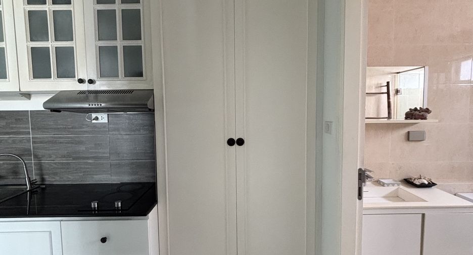 For rent 2 bedrooms condo in Mueang Chiang Mai, Chiang Mai