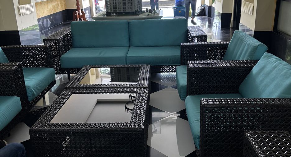 For rent 2 bedrooms condo in Mueang Chiang Mai, Chiang Mai