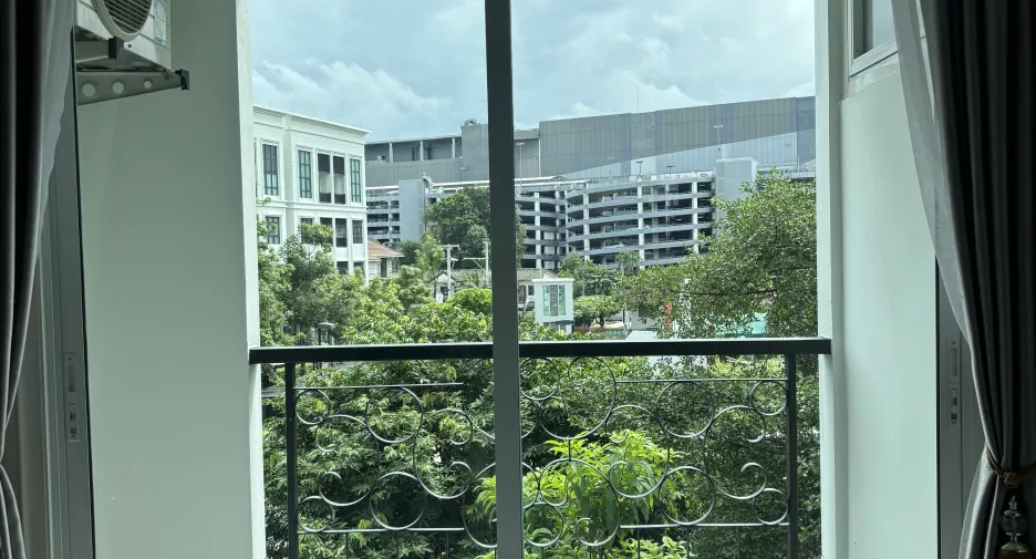 For rent 2 bedrooms condo in Mueang Chiang Mai, Chiang Mai