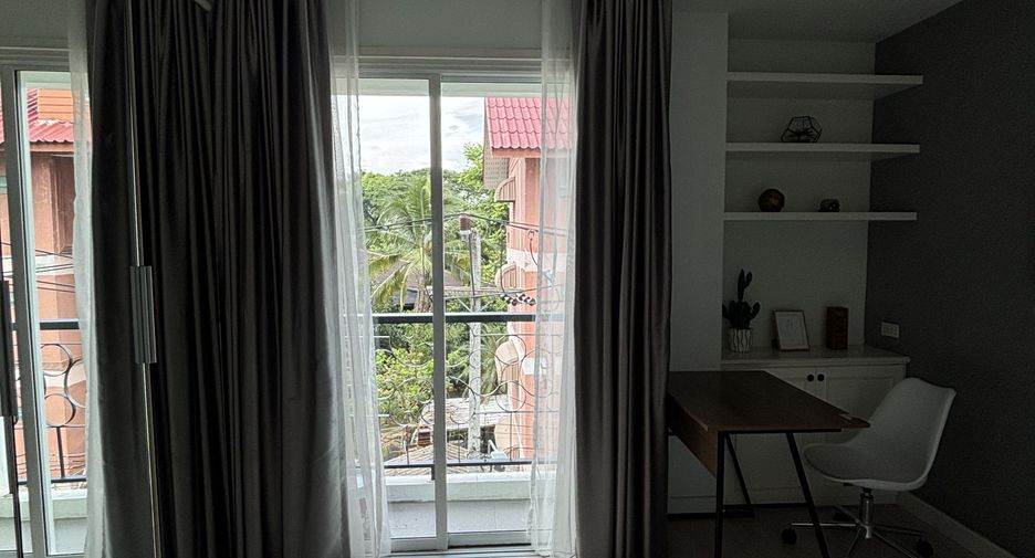 For rent 2 bedrooms condo in Mueang Chiang Mai, Chiang Mai