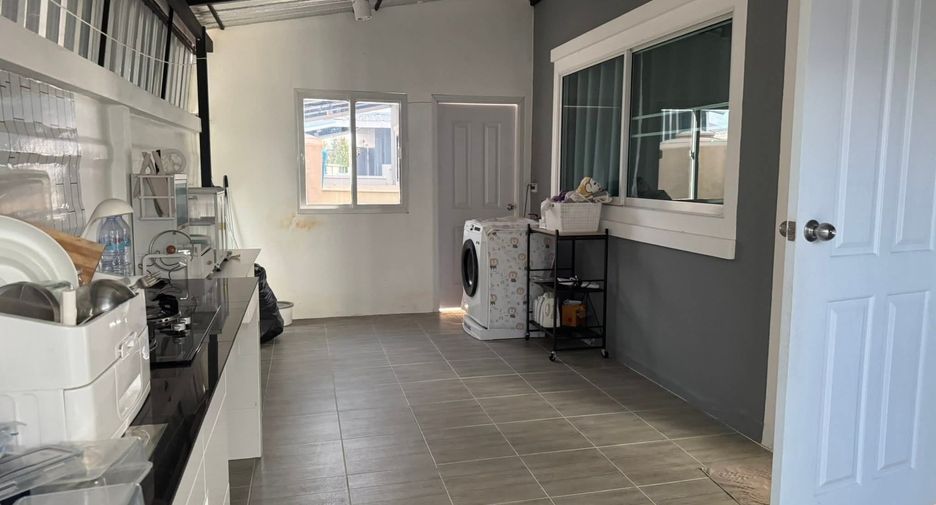 For rent 3 ベッドルーム house in San Sai, Chiang Mai