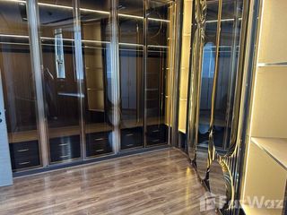 For sale 7 ベッドルーム condo in Khlong San, Bangkok