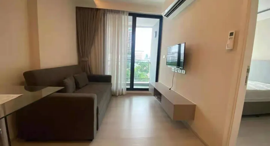 Wohnung zum Kauf mit 1 Zimmer in Khlong Toei, Bangkok