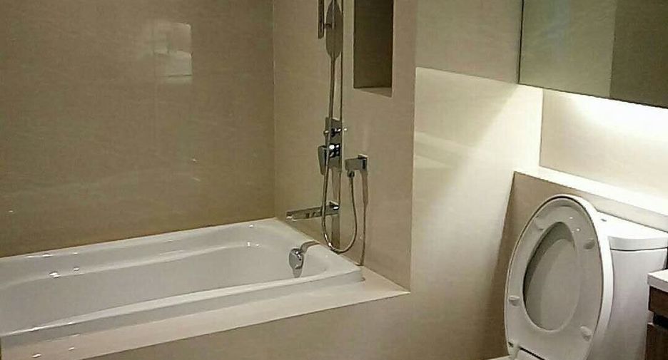 Wohnung zum Kauf mit 1 Zimmer in Khlong Toei, Bangkok