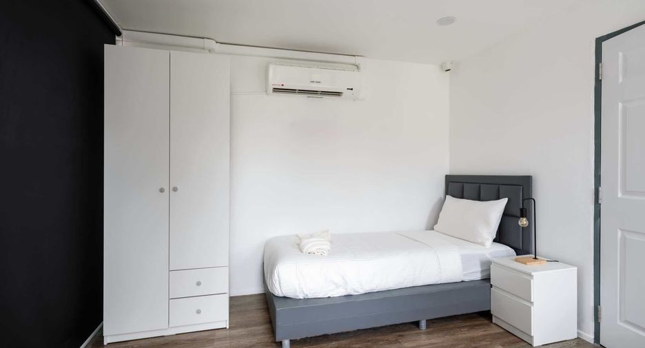 For rent 4 bedrooms townhouse in Ko Samui, Surat Thani