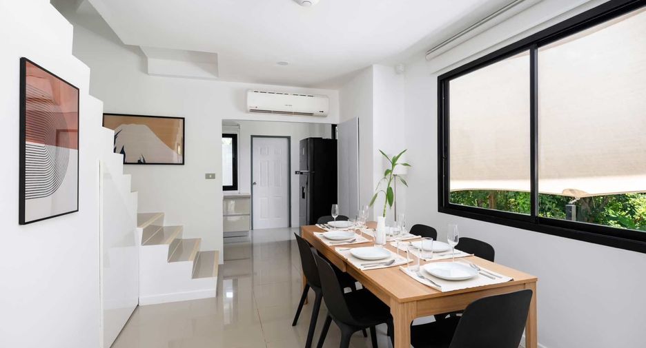 For rent 4 bedrooms townhouse in Ko Samui, Surat Thani