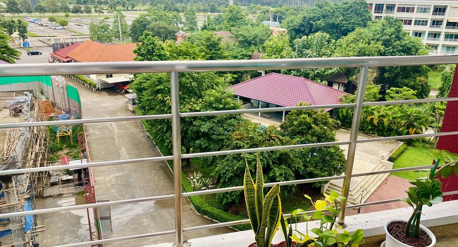 For rent 2 bedrooms condo in Mueang Chiang Mai, Chiang Mai