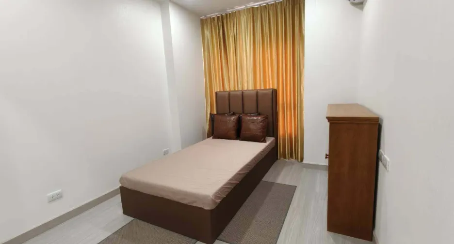 À vendre 2 chambres condo à Bangkok Noi, Bangkok
