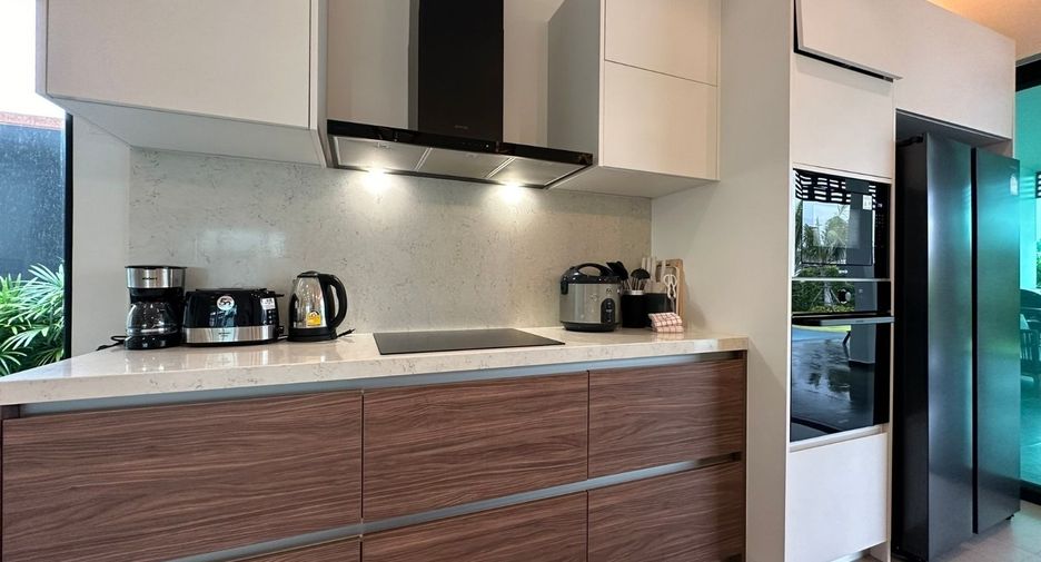For rent 3 ベッドルーム villa in Hua Hin, Prachuap Khiri Khan