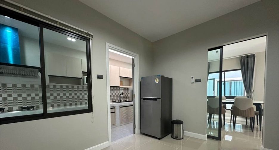 For rent 3 bedrooms house in Mueang Chiang Mai, Chiang Mai