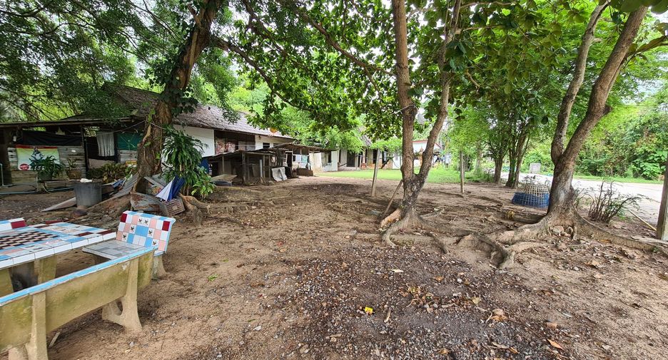 À vendre terrain à Ko Samui, Surat Thani