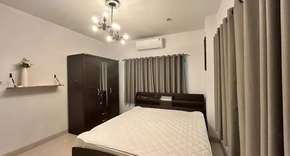 For rent 4 bedrooms house in Hang Dong, Chiang Mai