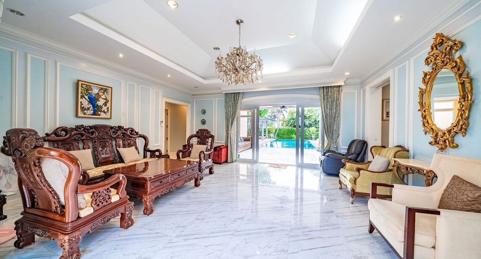 Villa zum Kauf mit 4 Zimmer in Bang Lamung, Chonburi