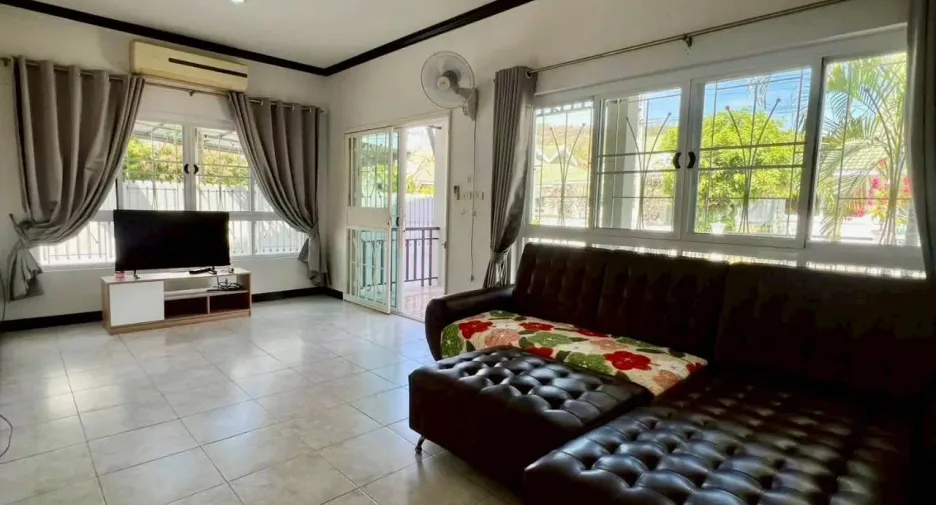 For rent 3 bedrooms house in Hua Hin, Prachuap Khiri Khan