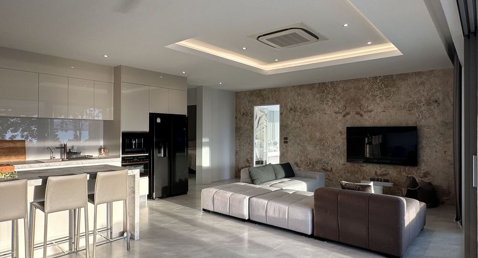 For rent 3 bedrooms villa in Ko Samui, Surat Thani