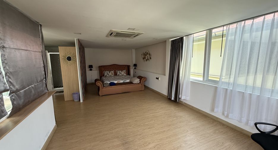 For rent 3 bedrooms house in Bang Lamung, Chonburi