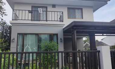 Casa en venta de 4 habitaciones en San Kamphaeng, Chiang Mai