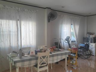 Casa en venta de 4 habitaciones en San Kamphaeng, Chiang Mai
