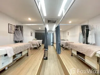 For sale 7 bedrooms retail Space in Bang Rak, Bangkok