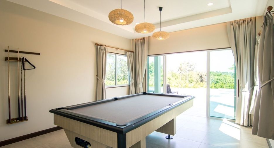 For rent 4 bedrooms villa in Hua Hin, Prachuap Khiri Khan