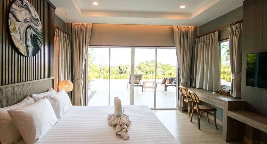 For rent 4 bedrooms villa in Hua Hin, Prachuap Khiri Khan