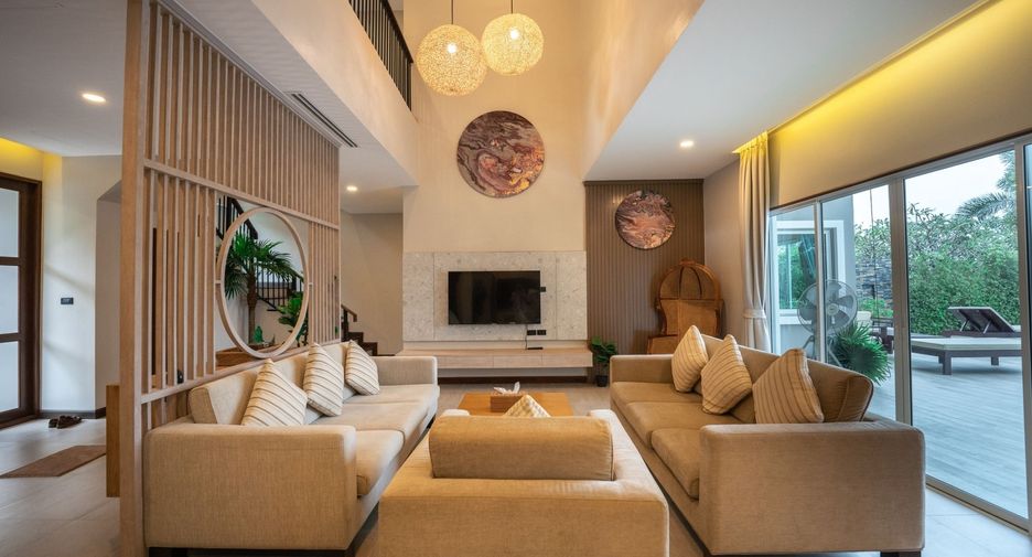 For rent 4 bedrooms villa in Hua Hin, Prachuap Khiri Khan