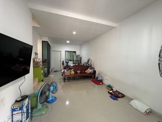 For sale 4 bedrooms townhouse in Bang Phli, Samut Prakan