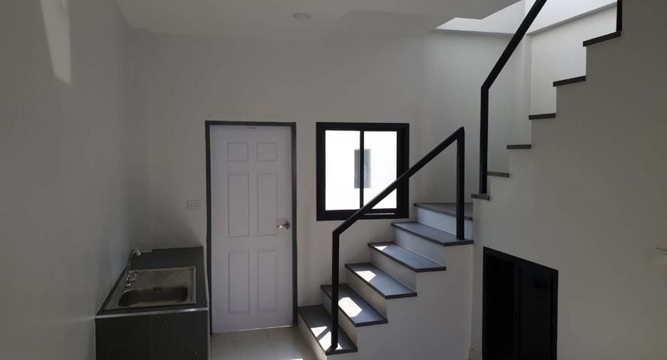For sale 2 bedrooms house in San Kamphaeng, Chiang Mai