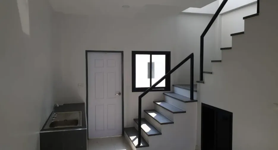 À vendre 2 chambres maison à San Kamphaeng, Chiang Mai