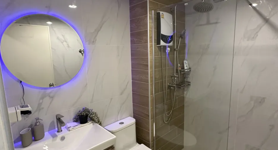 For sale studio condo in Phra Khanong, Bangkok