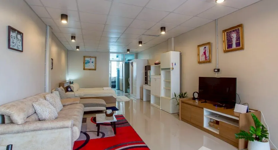 For rent studio townhouse in Hua Hin, Prachuap Khiri Khan
