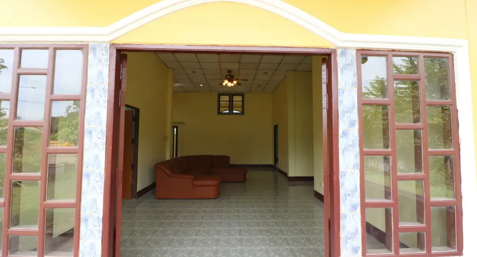 For sale 6 bedrooms house in Mueang Kalasin, Kalasin