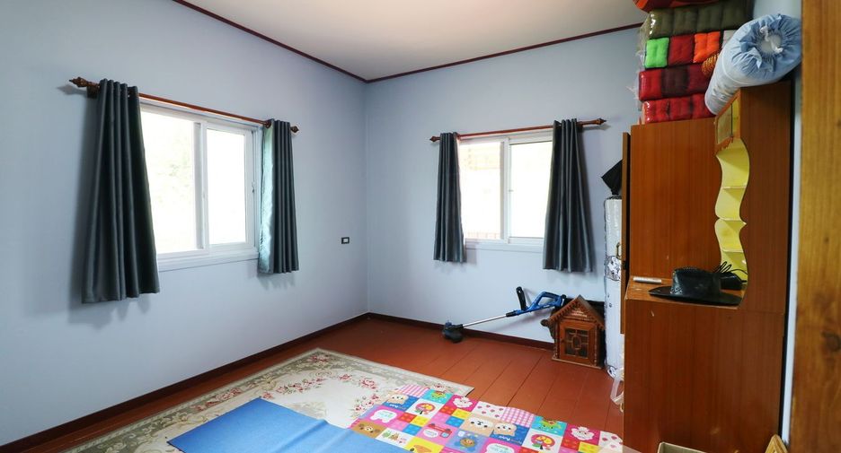 For sale 6 bedrooms house in Mueang Kalasin, Kalasin