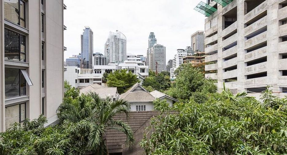For sale and for rent 3 bedrooms condo in Pathum Wan, Bangkok