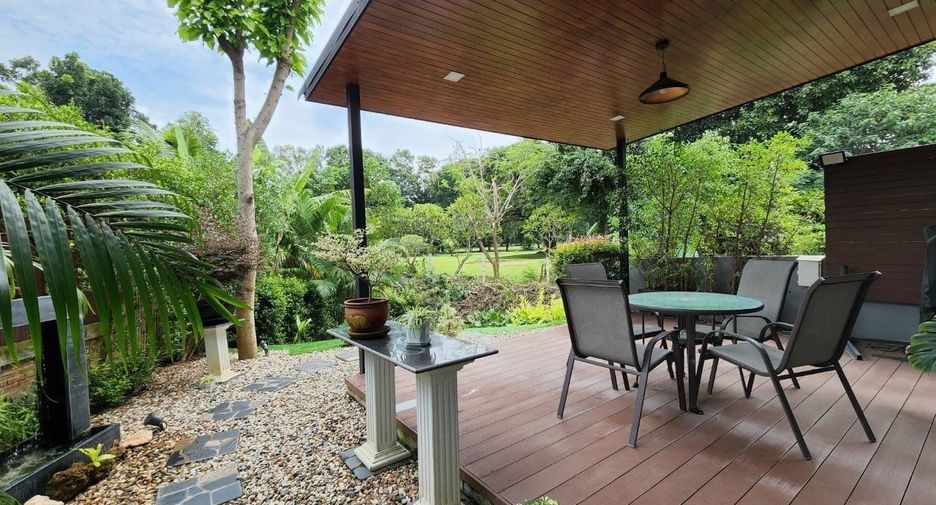 For sale 3 bedrooms house in Mueang Chiang Mai, Chiang Mai