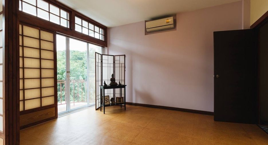 For sale 3 bedrooms house in Mueang Chiang Mai, Chiang Mai