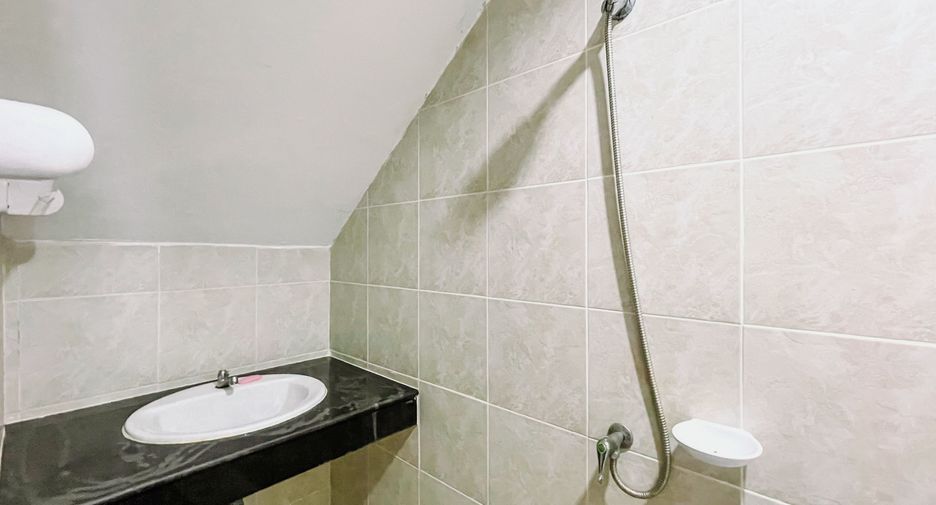 For sale and for rent 2 bedrooms townhouse in Hua Hin, Prachuap Khiri Khan