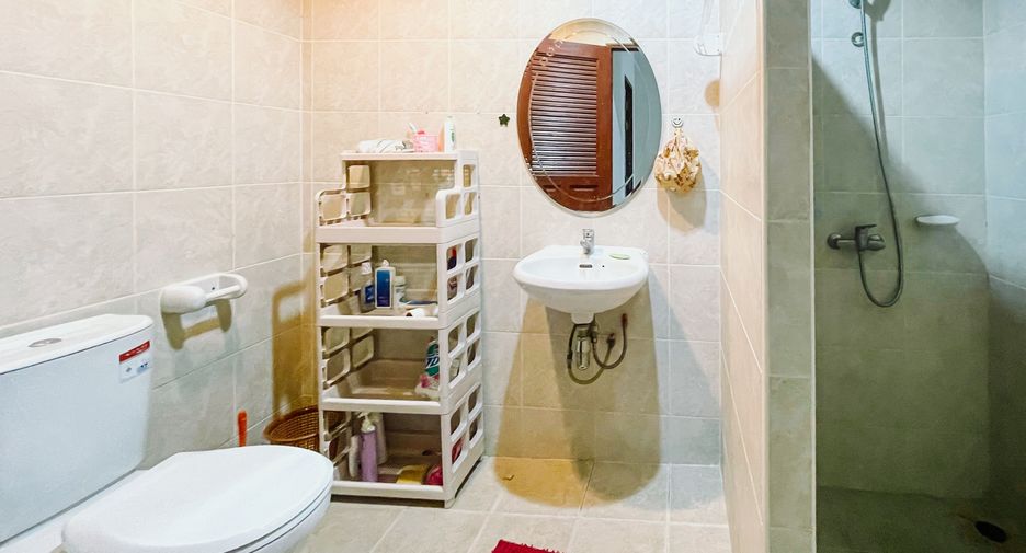For sale and for rent 2 bedrooms townhouse in Hua Hin, Prachuap Khiri Khan