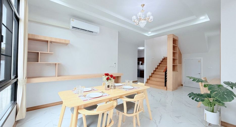 À vendre et à louer 5 chambres maison à Mueang Chiang Mai, Chiang Mai