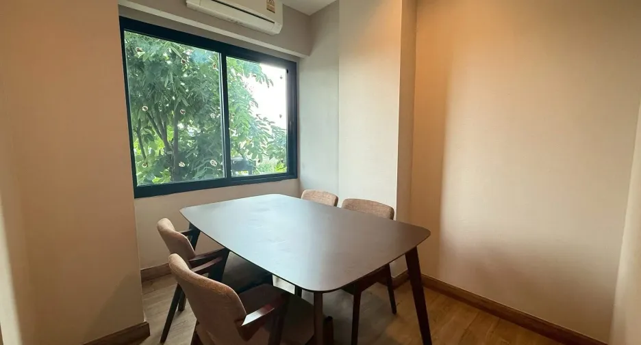 For rent 2 bedrooms condo in Mueang Chiang Mai, Chiang Mai