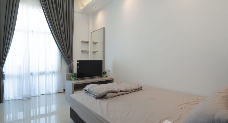 For rent 3 bedrooms house in Mueang Chiang Mai, Chiang Mai