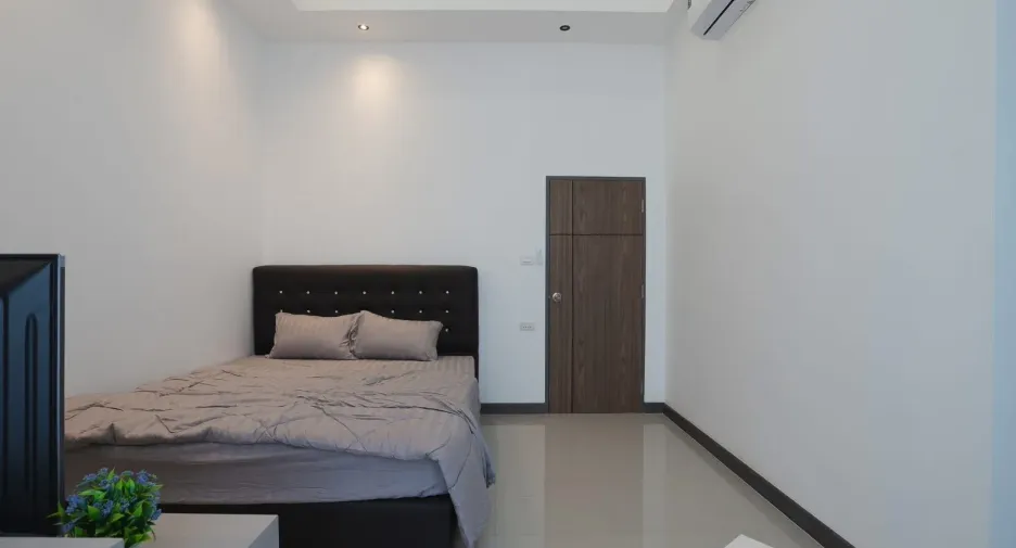 For rent 3 bedrooms house in Mueang Chiang Mai, Chiang Mai