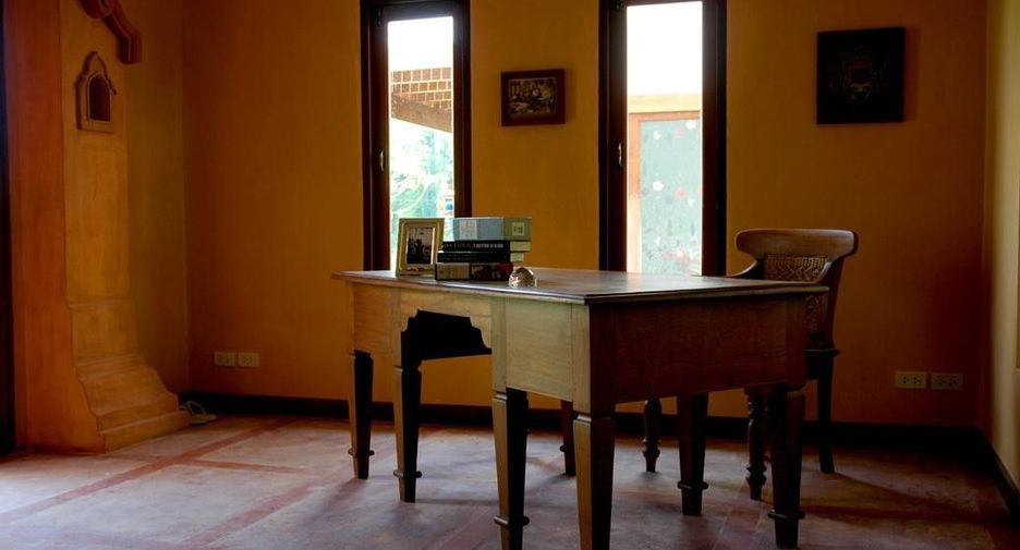 For rent 6 bedrooms villa in Mae Rim, Chiang Mai